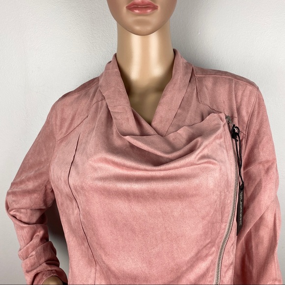NEW BLANKNYC PINK FAUX SUEDE DRAPE FRONT JACKET - Picture 4 of 10